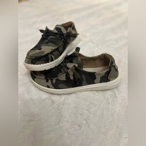 🌿Women’s Camo Hey Dude Slip-On Shoes | Casual & Comfy